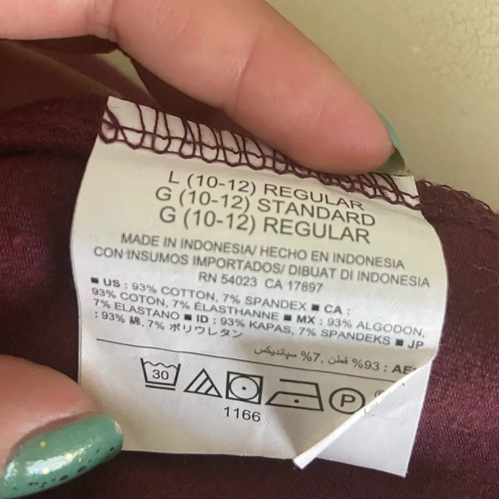 FREE W PURCHASE Red Old Navy Zipper Leggings